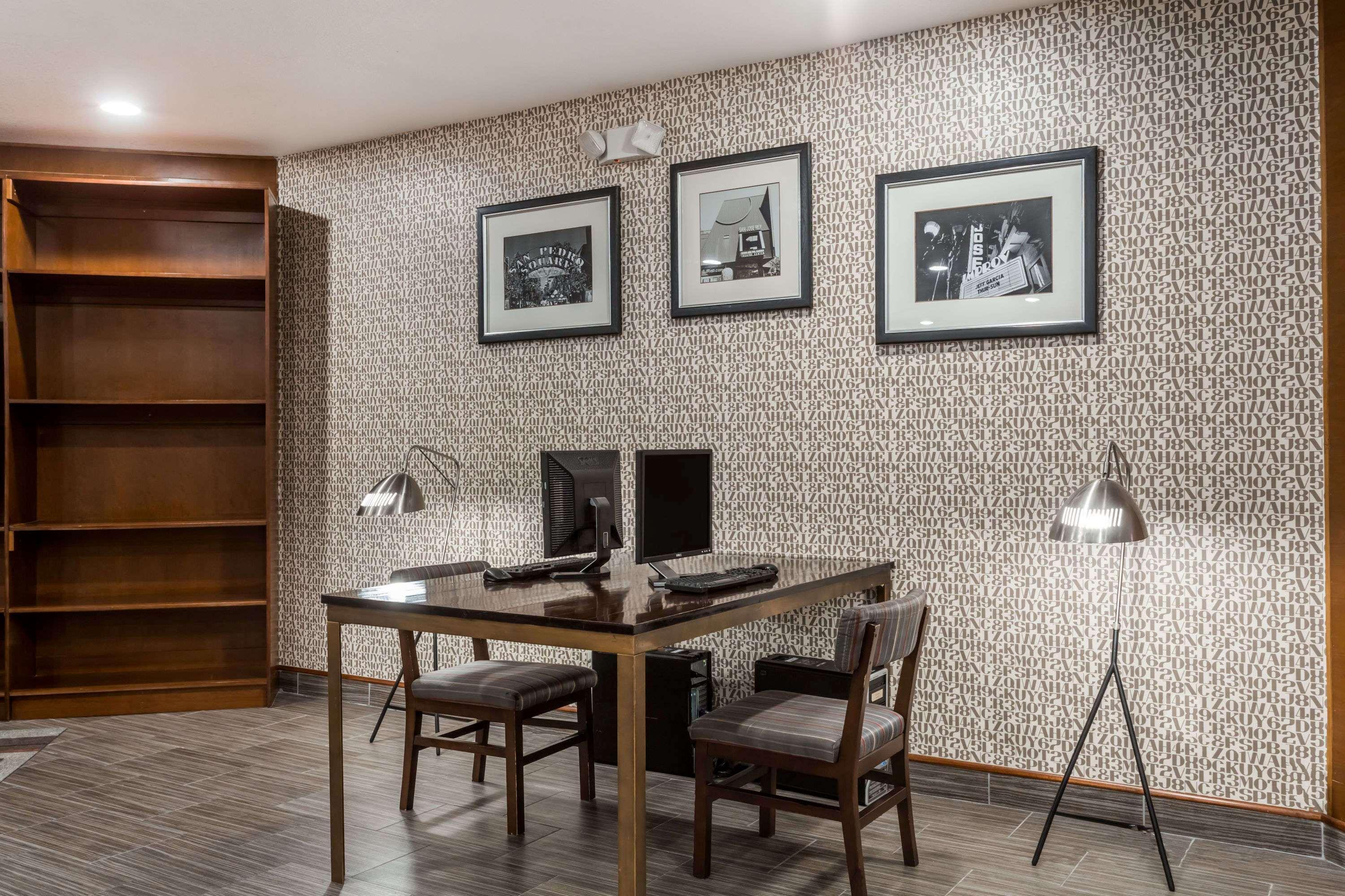 Wyndham Garden Silicon Valley Сан-Хосе Экстерьер фото